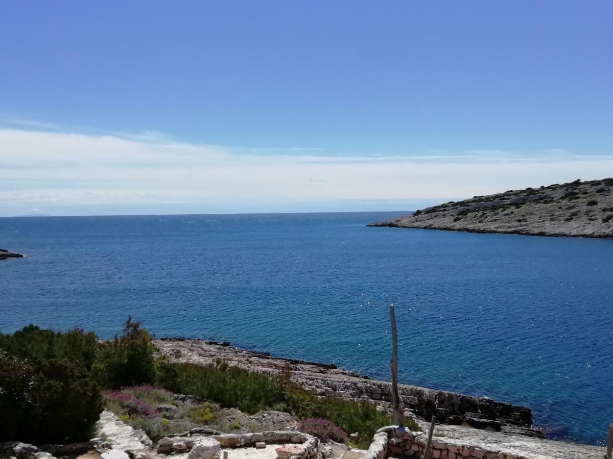 Poseidon Holiday Guesthouse Жирье Экстерьер фото
